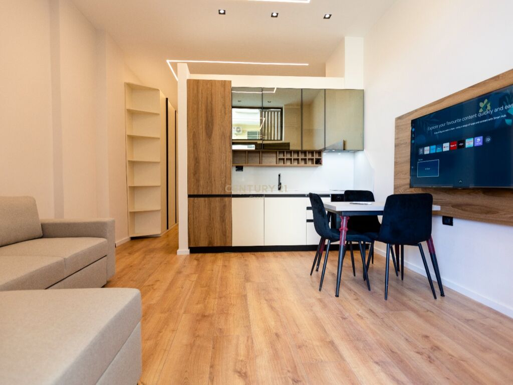 1+1 WOHNUNG ZU VERKAUFEN IN LUNGOMARE, VLORE