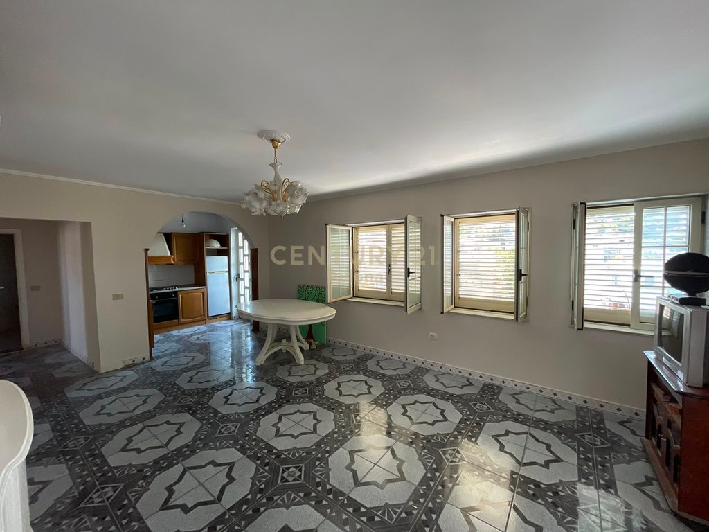 APARTMENT 2+1 FOR SALE NEAR VLORE POLICE STATION