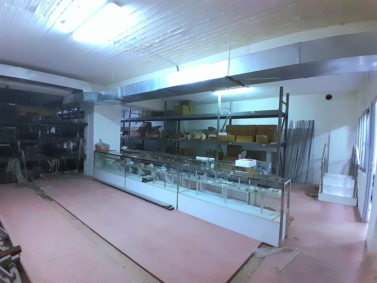 Gewerbeeinheit Laden zum Verkauf – 500 €/m² – Wertvolle Investition in Skele, Vlora!