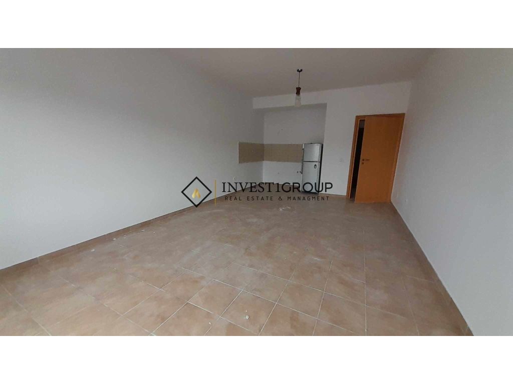 1+1 Apartment for sale in Orikum, Vlorë - 65,000 € | 78 m²