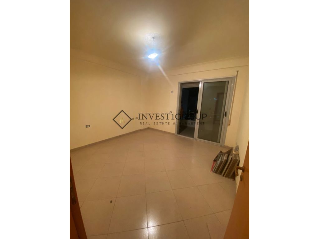 2+1 Apartment near the port - Vlorë