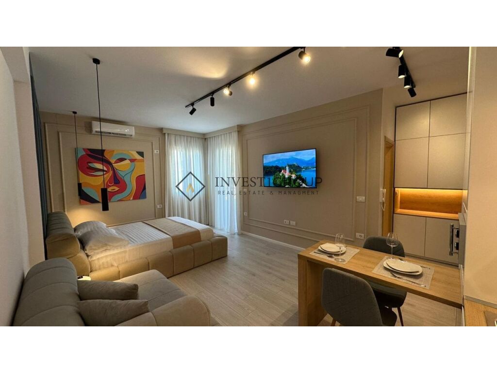 Studio for Sale in Lungomare, Vlorë - 89870€ | 40.85 m²