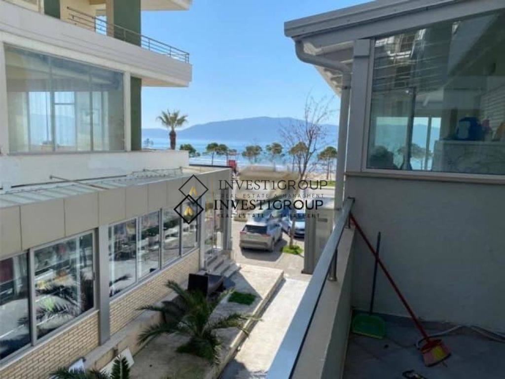 1+1 Apartment for sale with sea view, Lungomare
